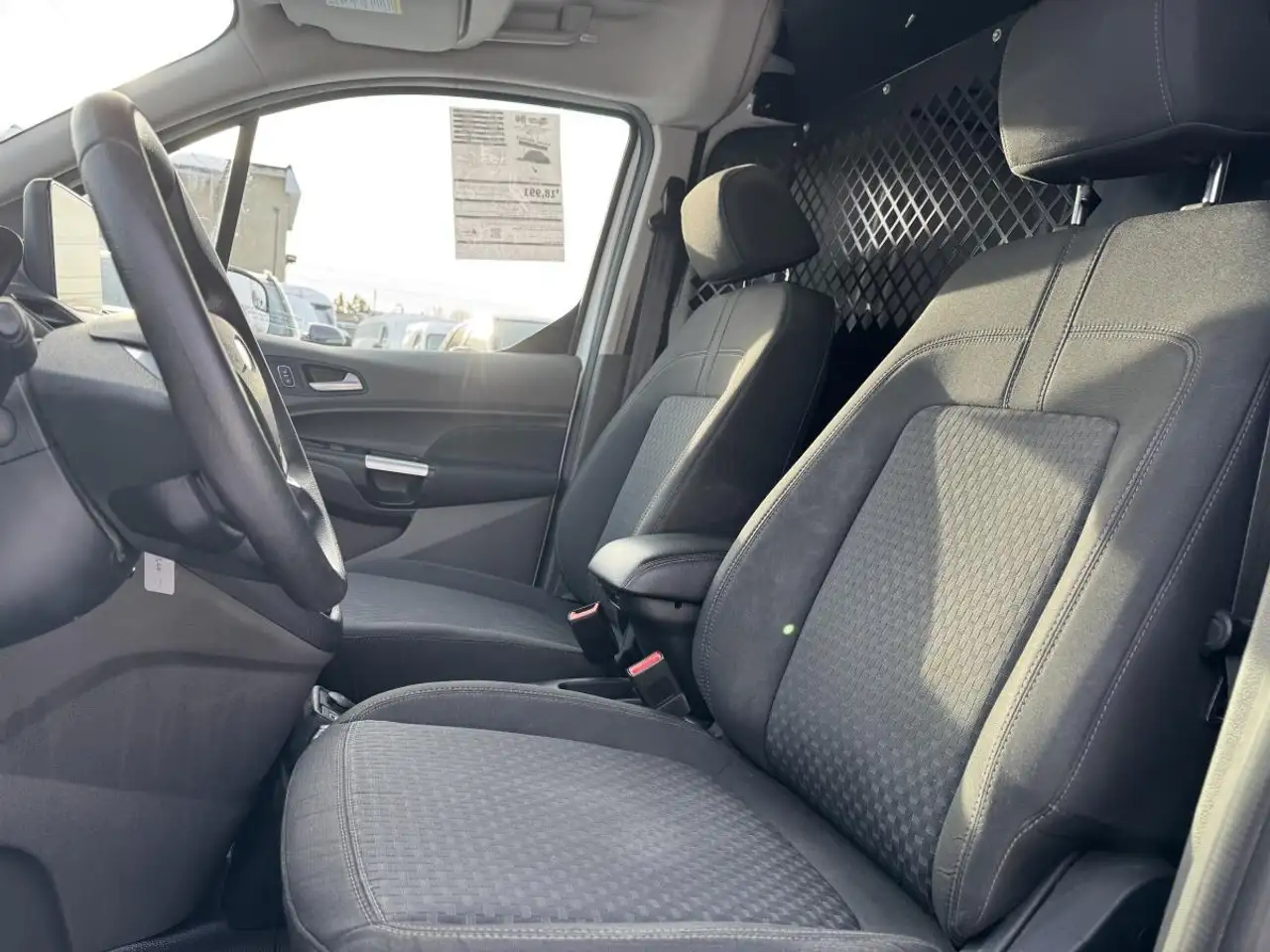 Ford Transit Connect снимка Ford Transit Connect