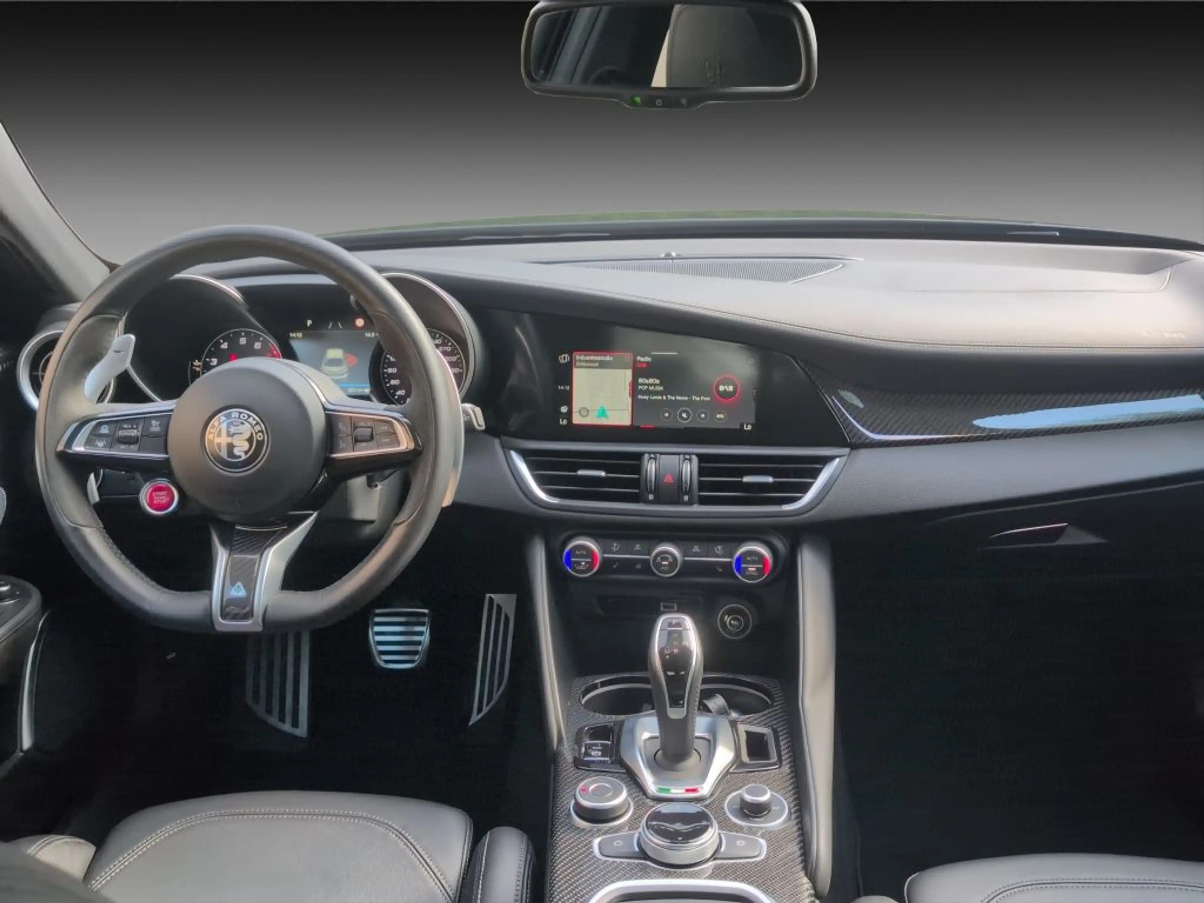 Alfa Romeo Giulia GIULIA QUADRIFOGLIO 1. HAND DE-FZG. ASSISTENZP. — photo 10