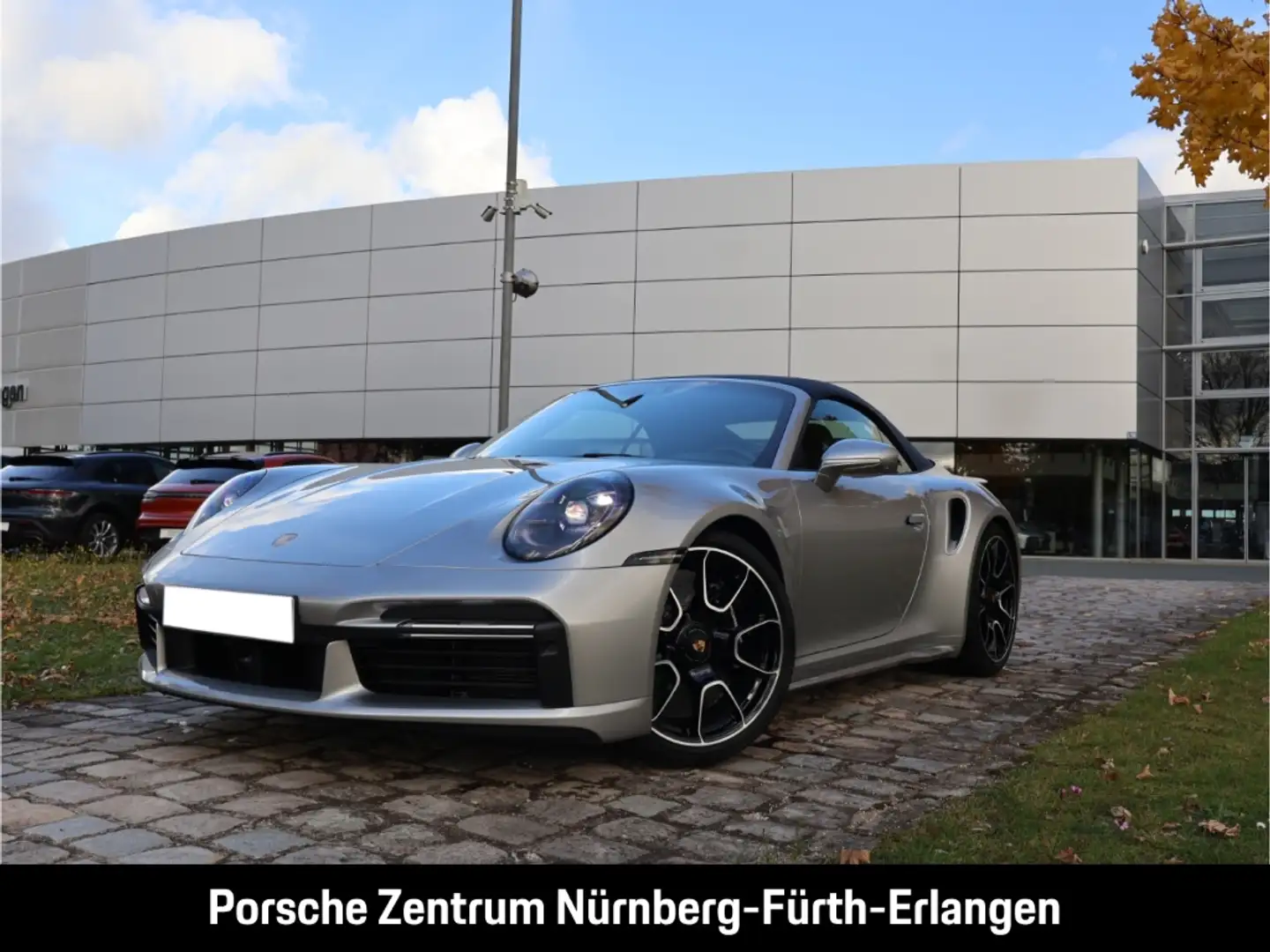 Porsche 992 911 Turbo S Cabriolet PCCB Klimasitz LED-Matrix Silber - 1