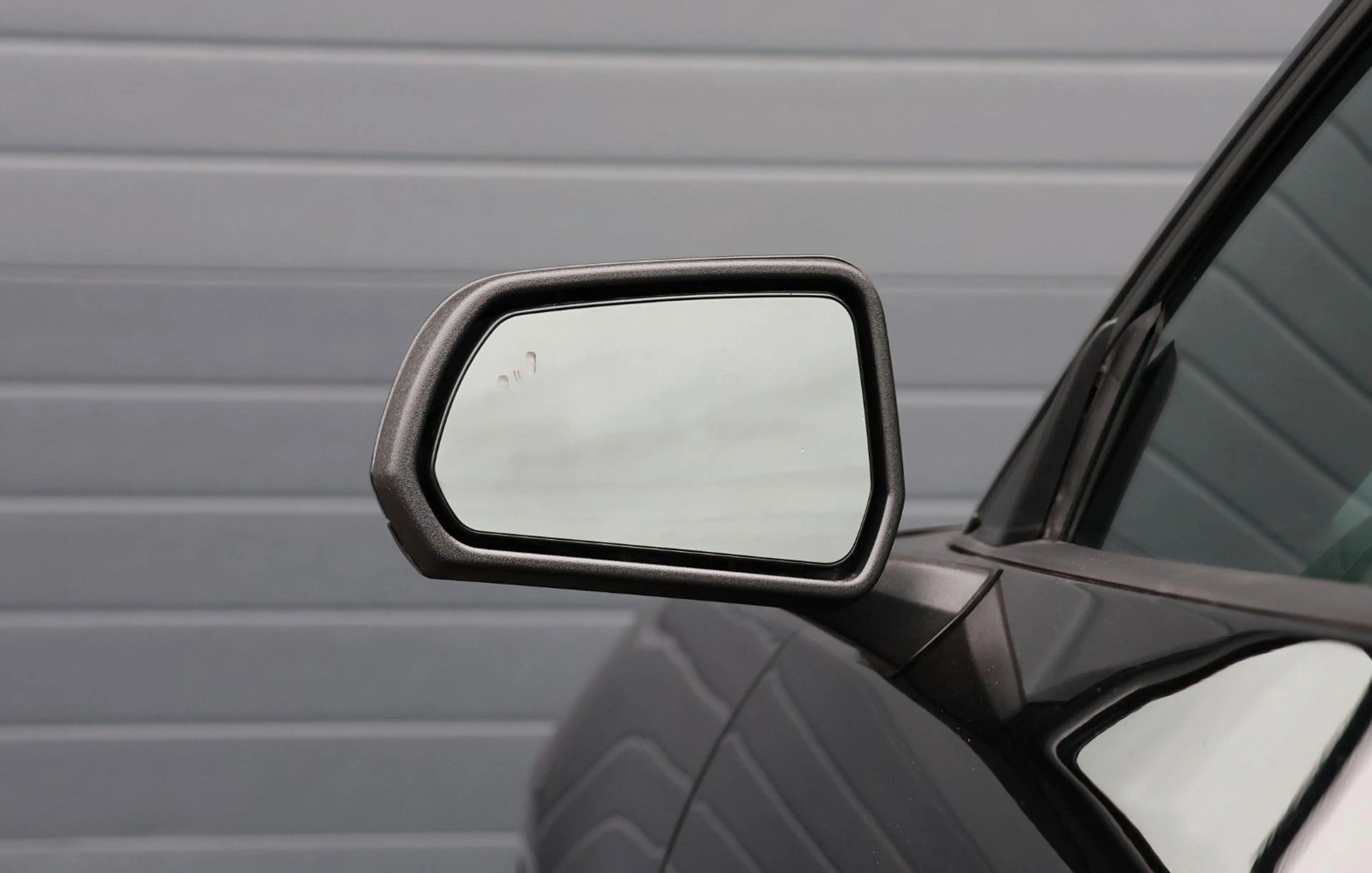 Ford Mustang 2.3/SHZ/CarPlay/KAMERA/TOTW/SPUR/R20 — photo 11