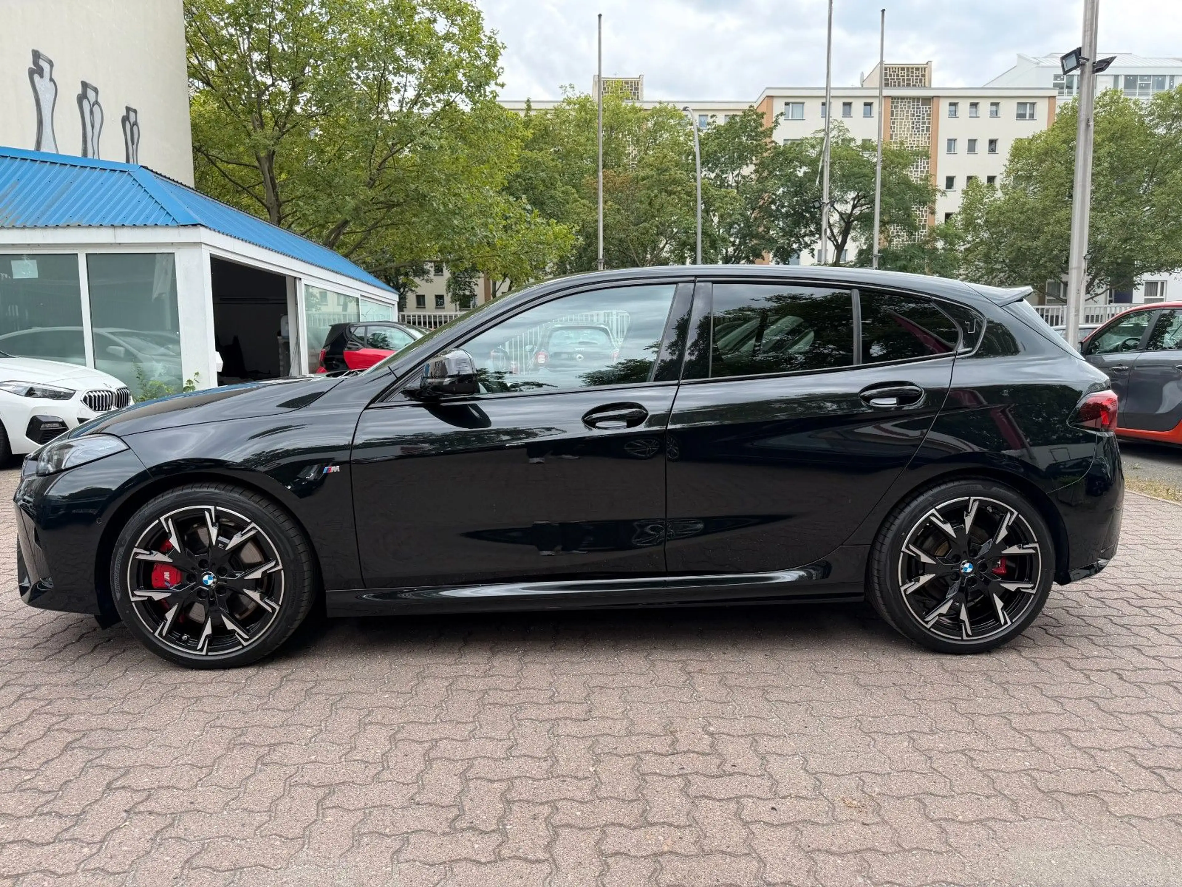 BMW 120 Aut.*M-SPORT PRO*19Z*LEDER*H/K*HuD*360° — photo 2