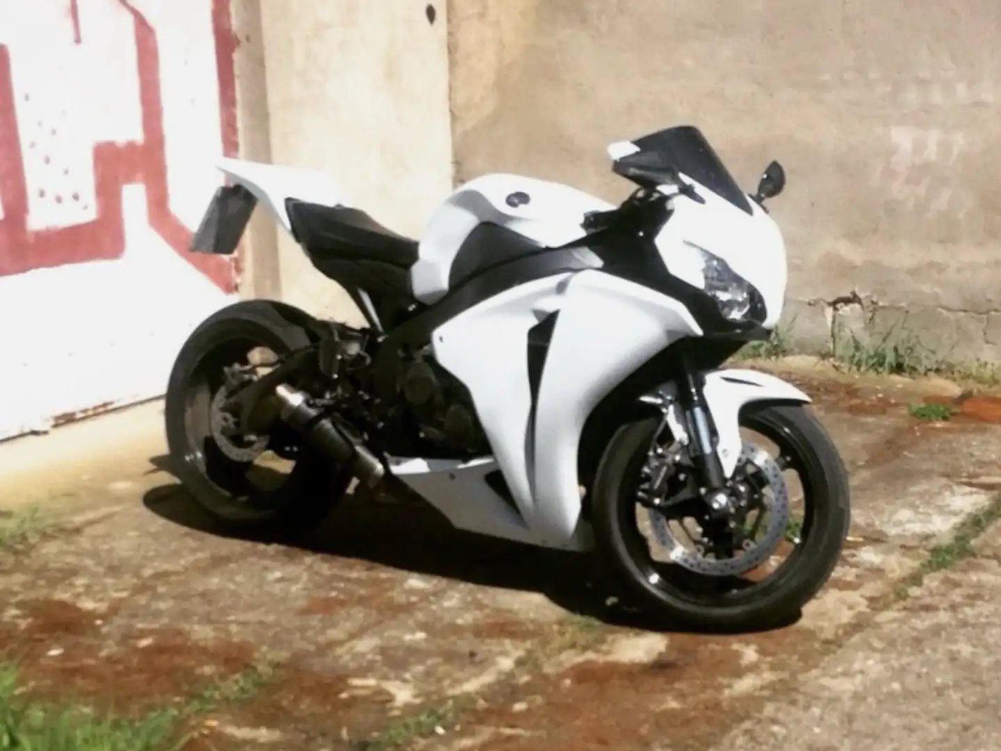 Honda Fireblade Bianco - 2