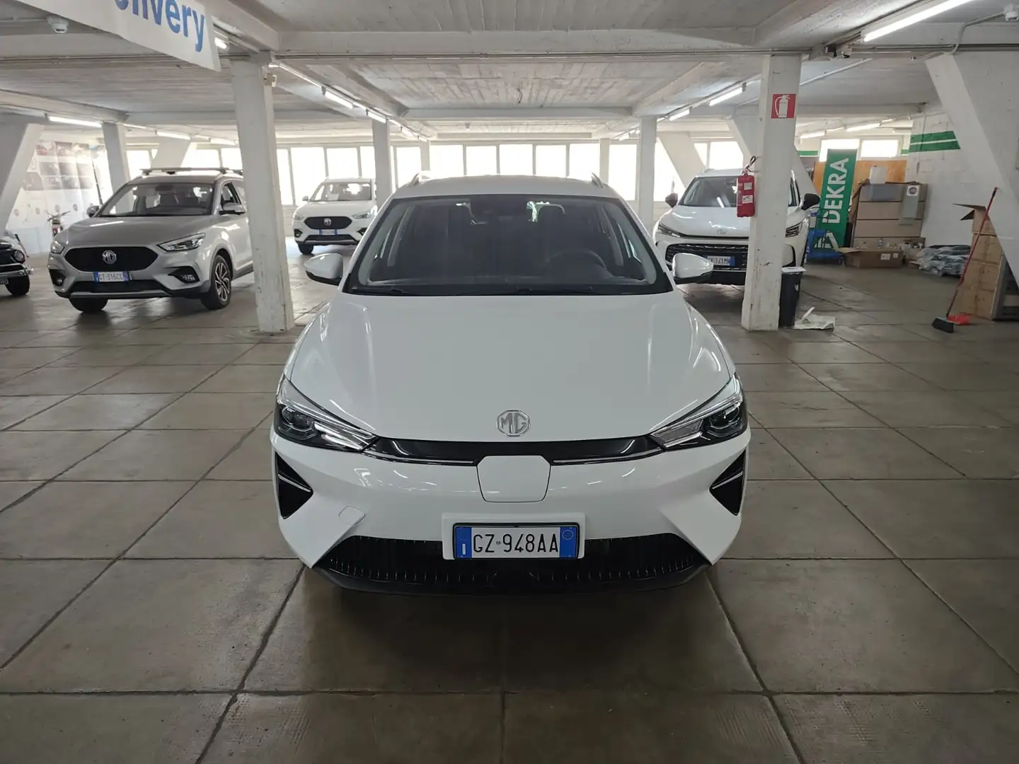MG MG5 5 EV 61KWH COMFORT Bianco - 2