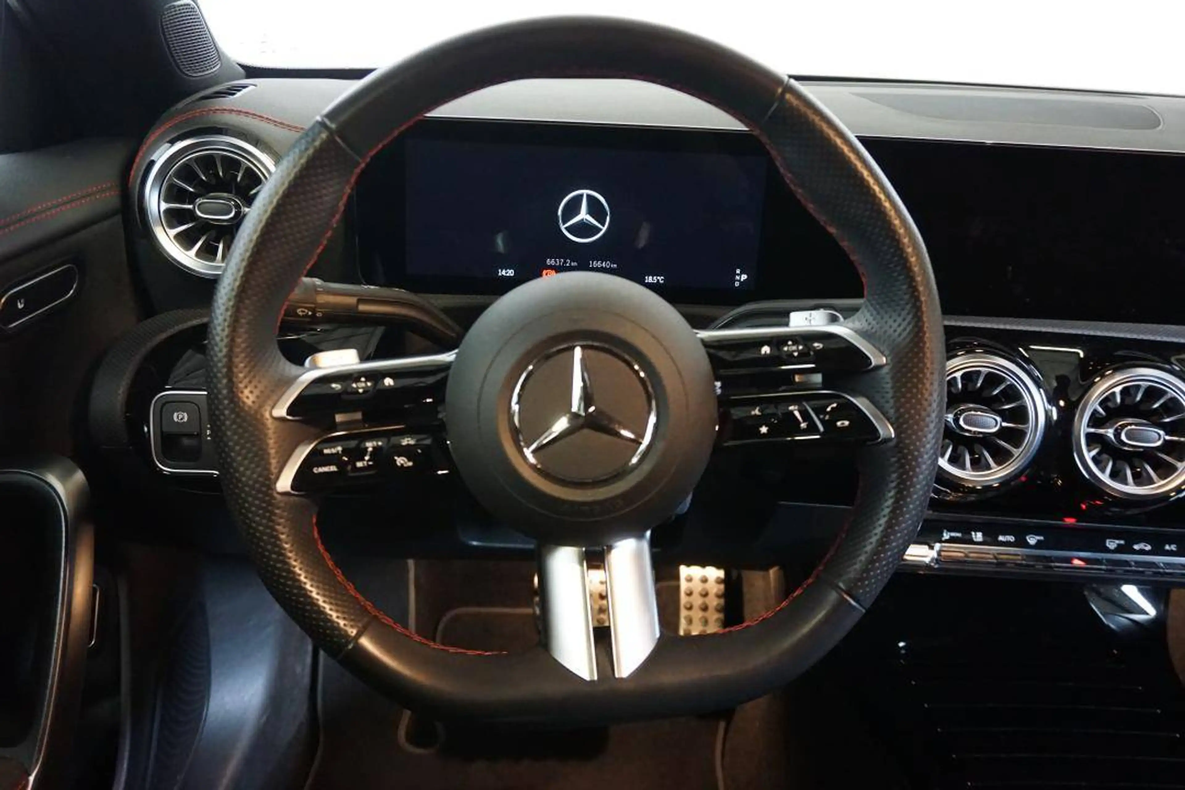 Mercedes-Benz CLA 250 AMG - NIGHT PAKKET — photo 5