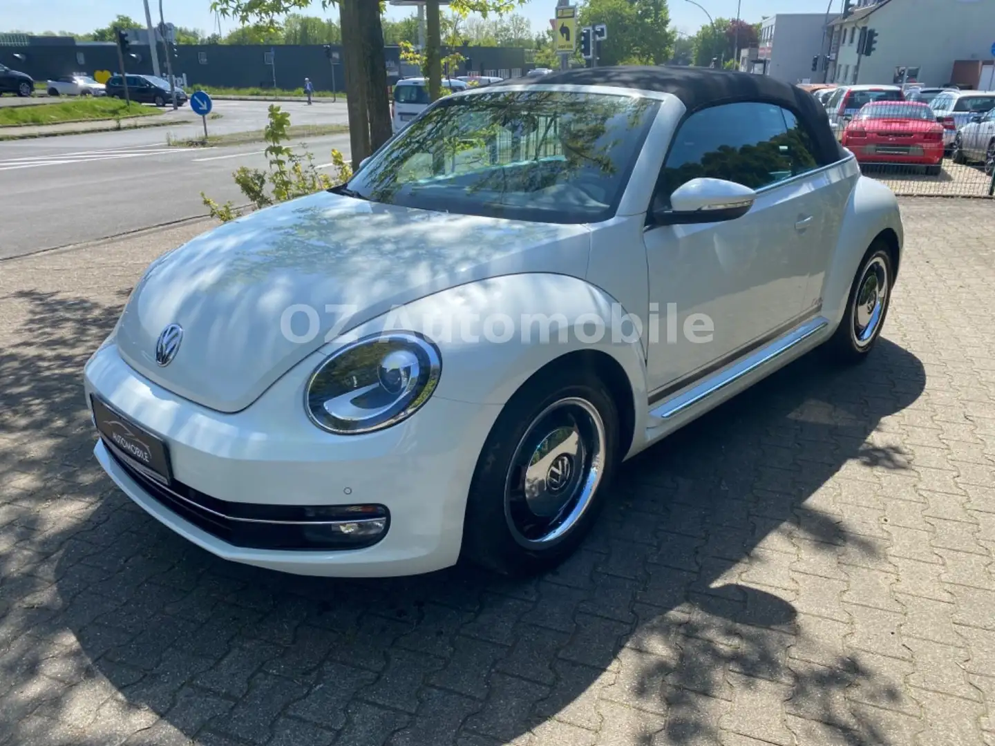 Volkswagen Beetle Cabriolet Cup Edition 2.0 TDI/DSG/Navi/ Bianco - 2