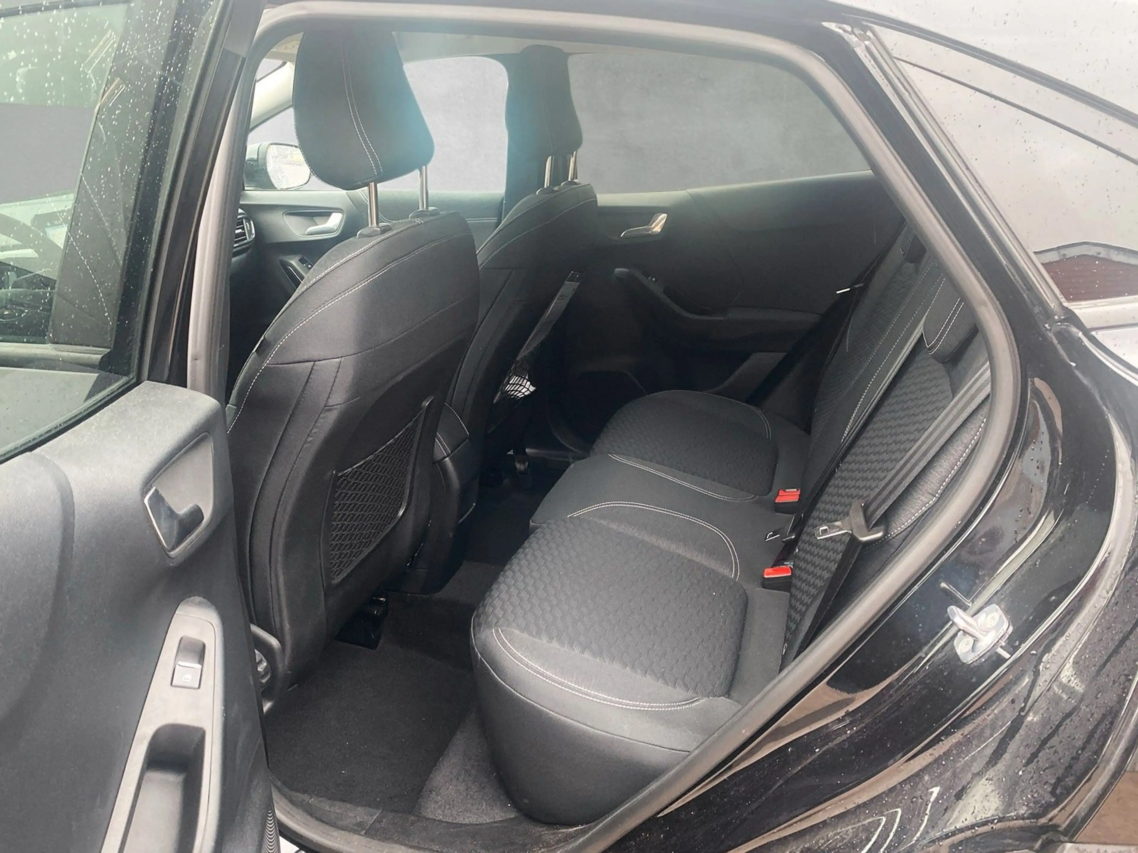 Ford Puma Titanium Design — photo 10