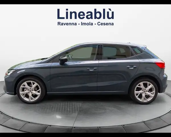 Seat Ibiza view 2