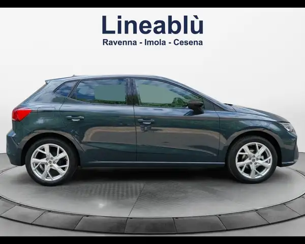 Seat Ibiza view 6