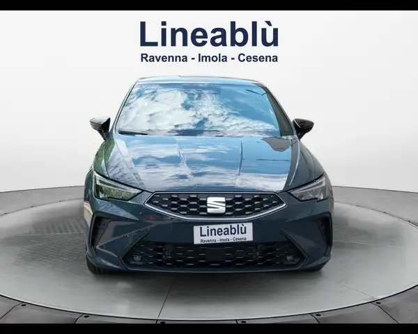Seat Ibiza view 8