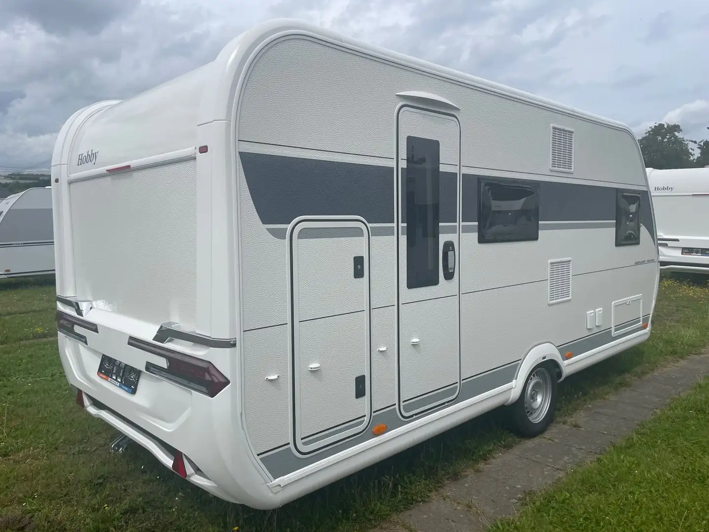 Hobby Excellent Edition 490 KMF Weiß - 1