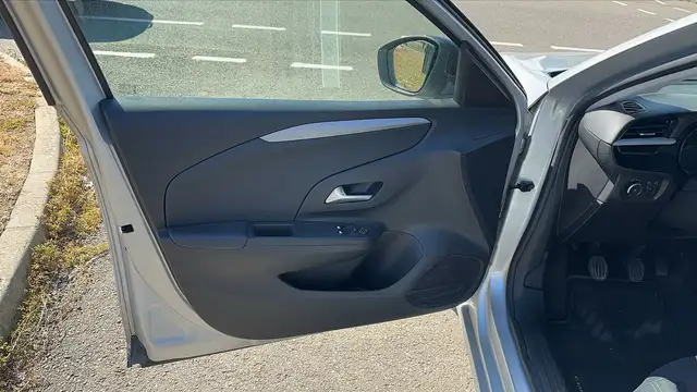 Opel Corsa view 7
