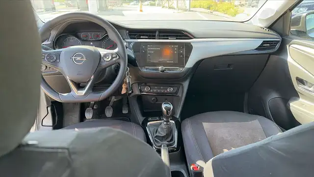 Opel Corsa view 11