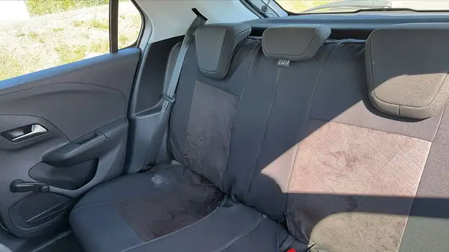 Opel Corsa view 9