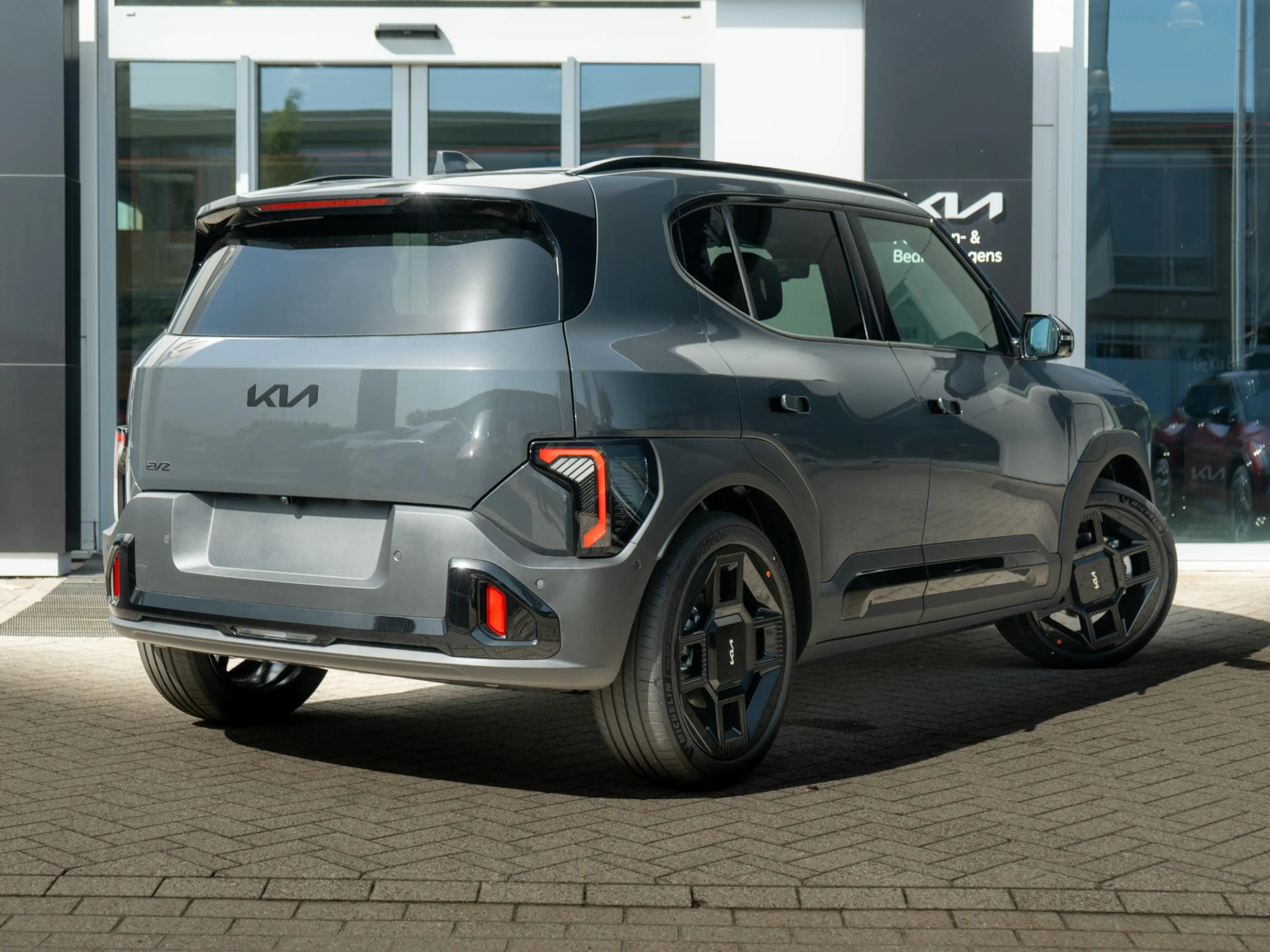 Kia EV2 Black-Line 61 kWh 4p | Stoel en stuurverwarming | — photo 5