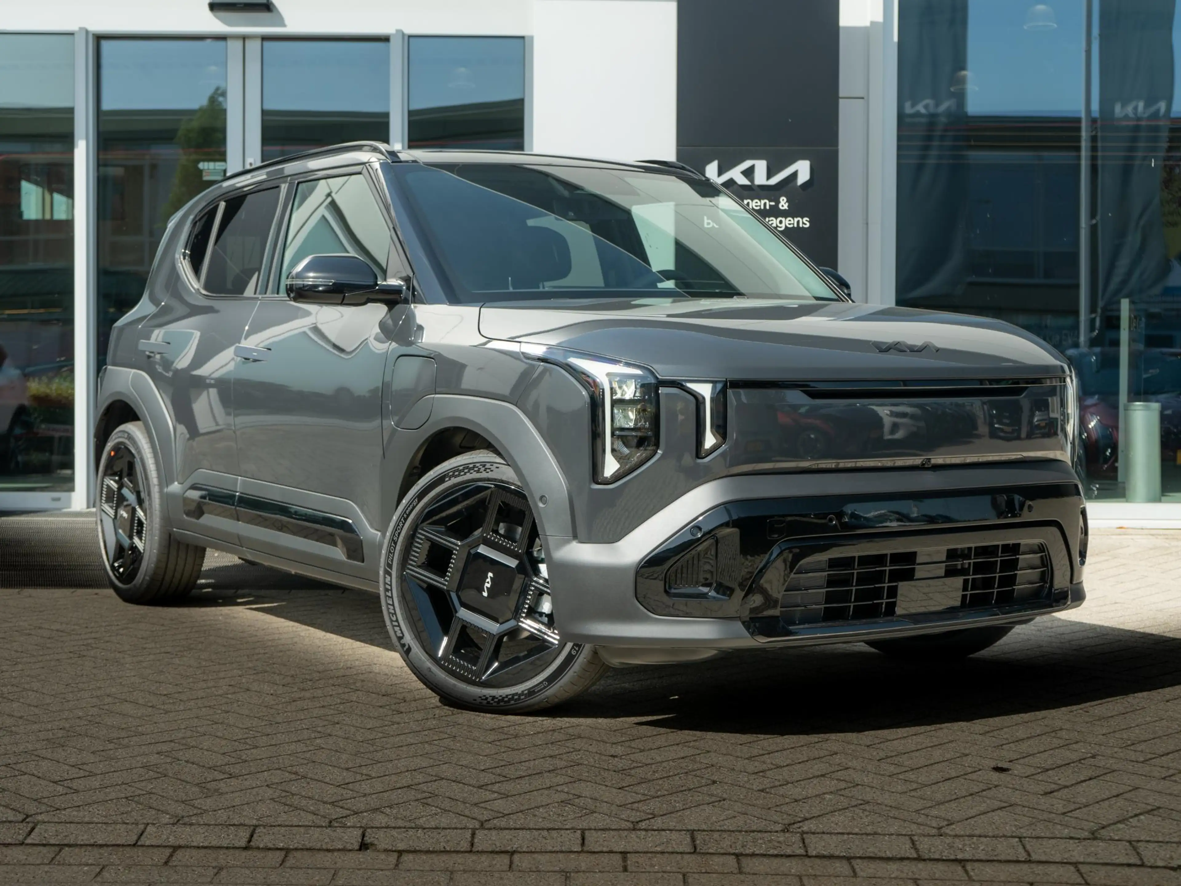 Kia EV2 Black-Line 61 kWh 4p | Stoel en stuurverwarming | — photo 4
