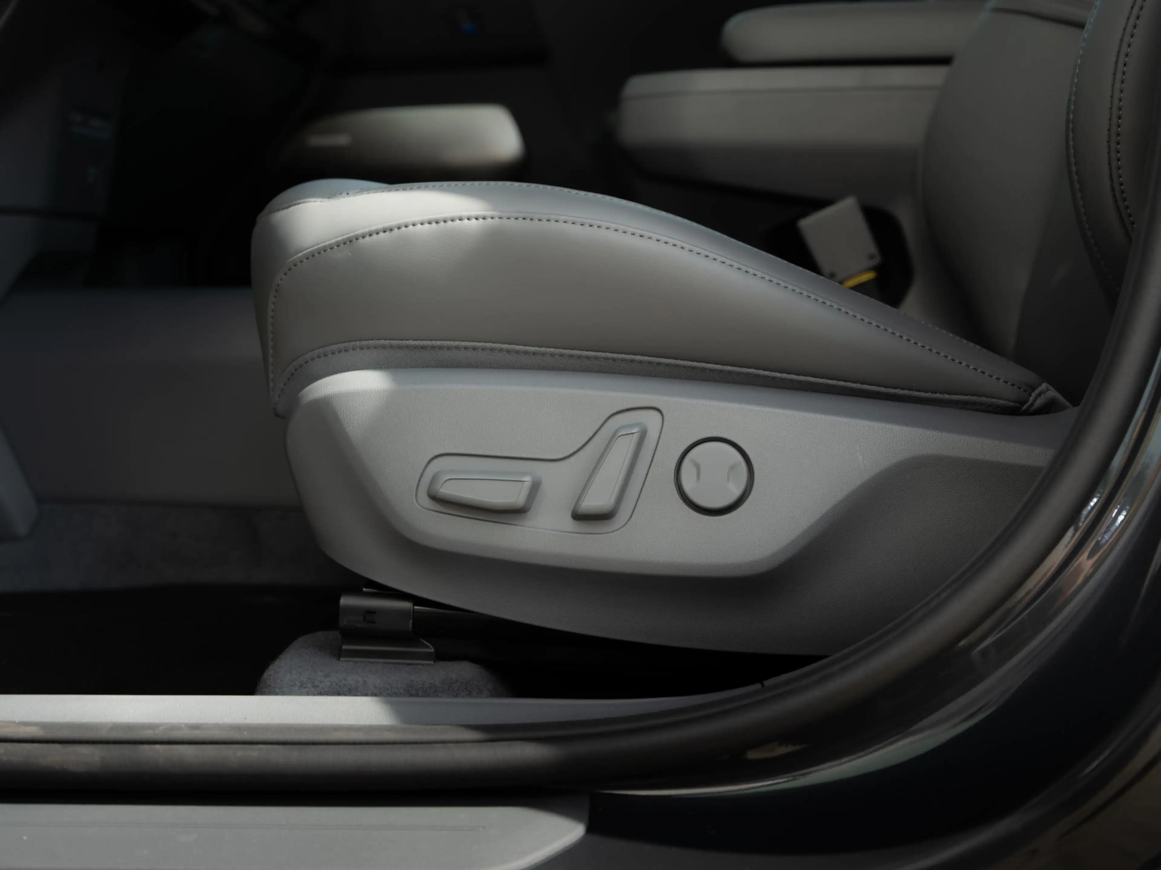 Kia EV2 Black-Line 61 kWh 4p | Stoel en stuurverwarming | — photo 11