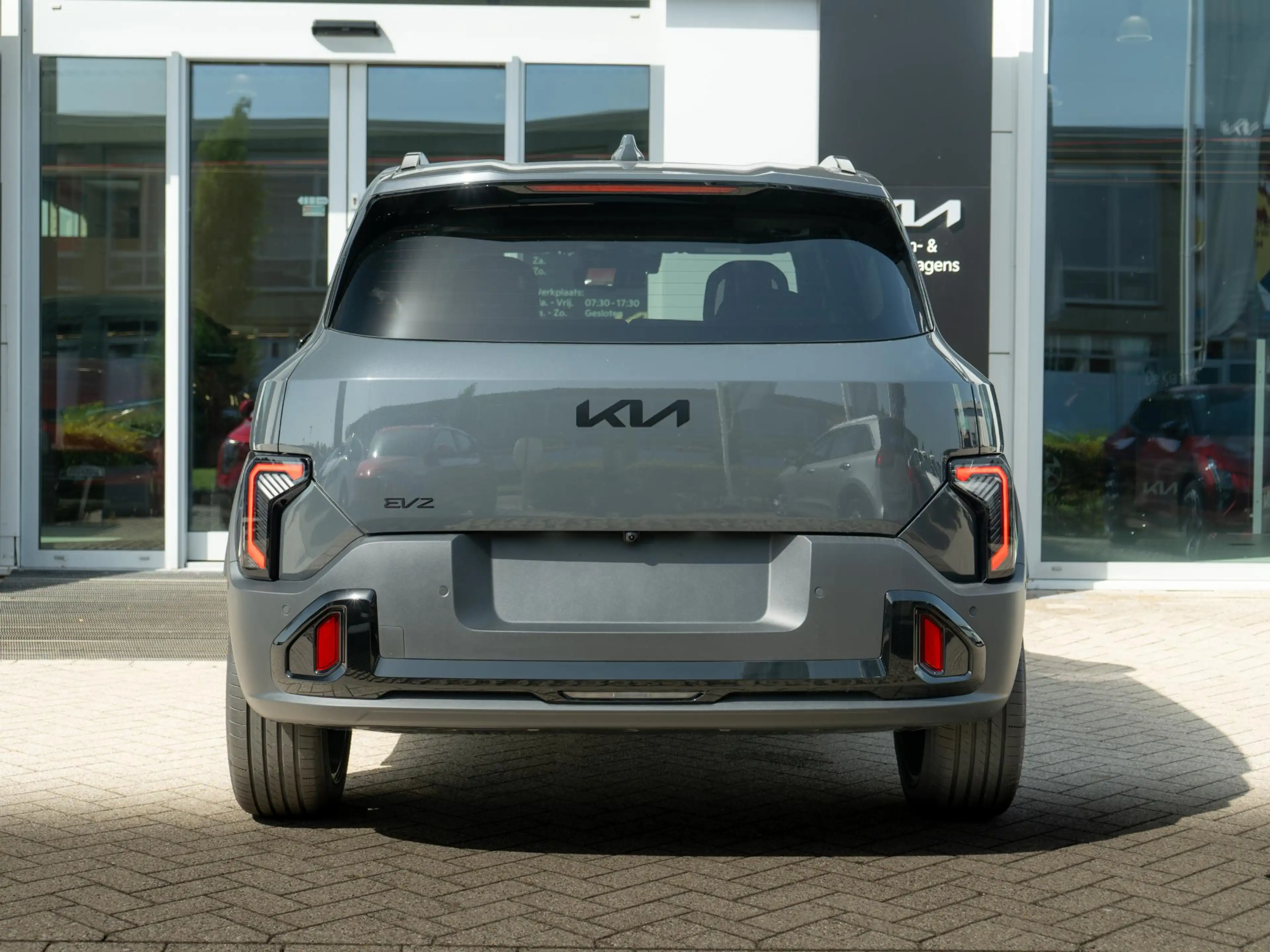 Kia EV2 Black-Line 61 kWh 4p | Stoel en stuurverwarming | — photo 6