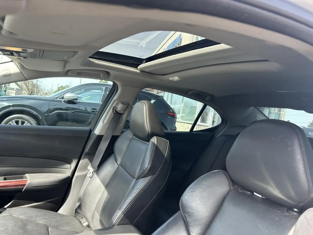Acura TLX снимка Acura TLX