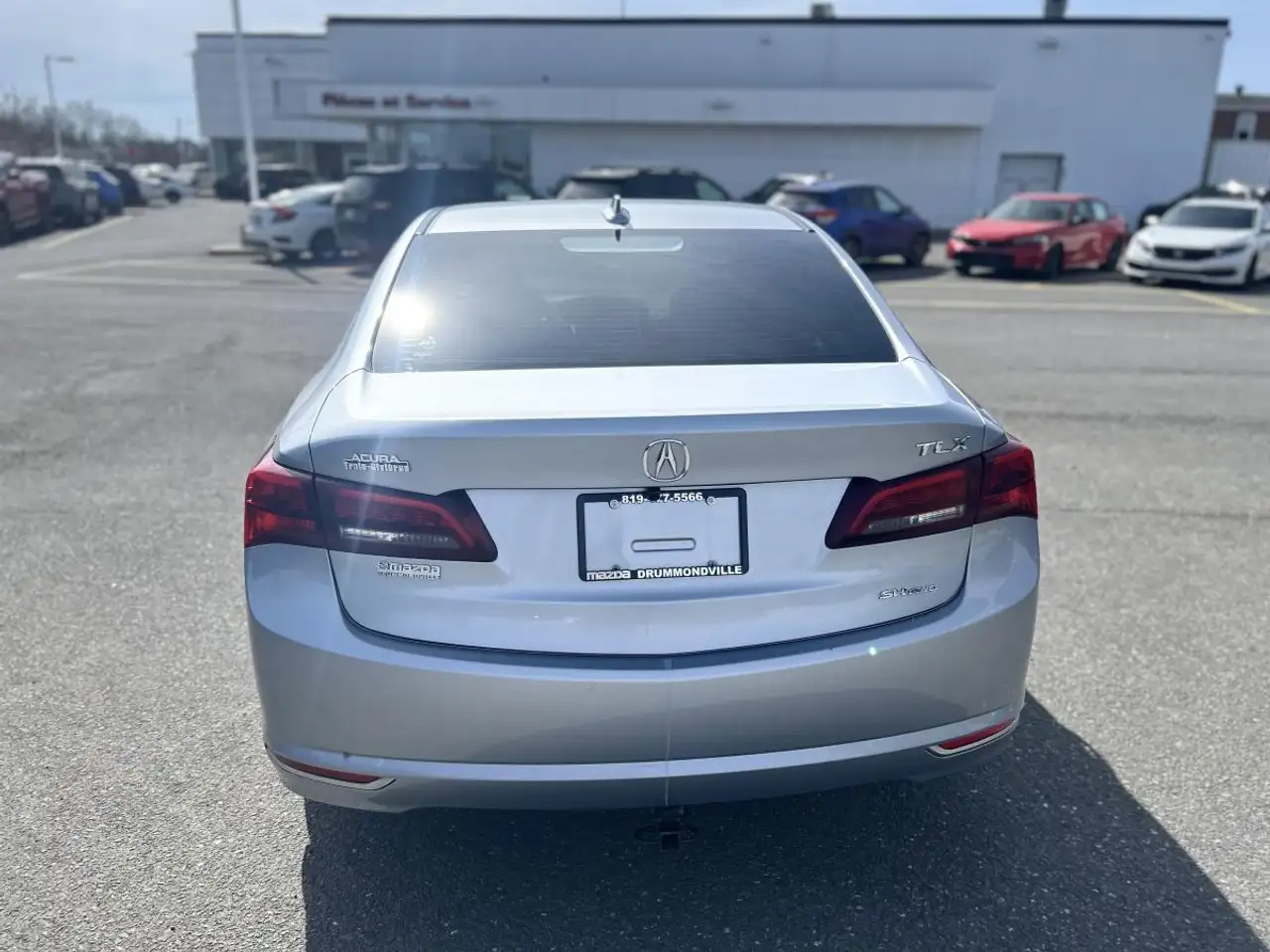Acura TLX снимка Acura TLX
