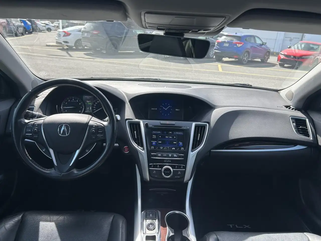 Acura TLX снимка Acura TLX