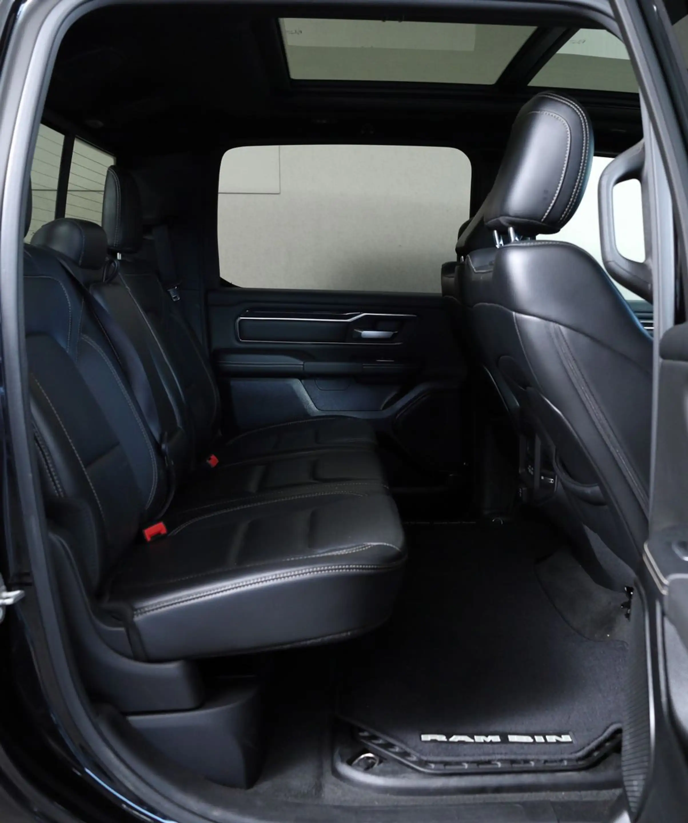 Dodge RAM Crew Cab SportLPG U-FreiDeutsche Genration 5 — photo 10
