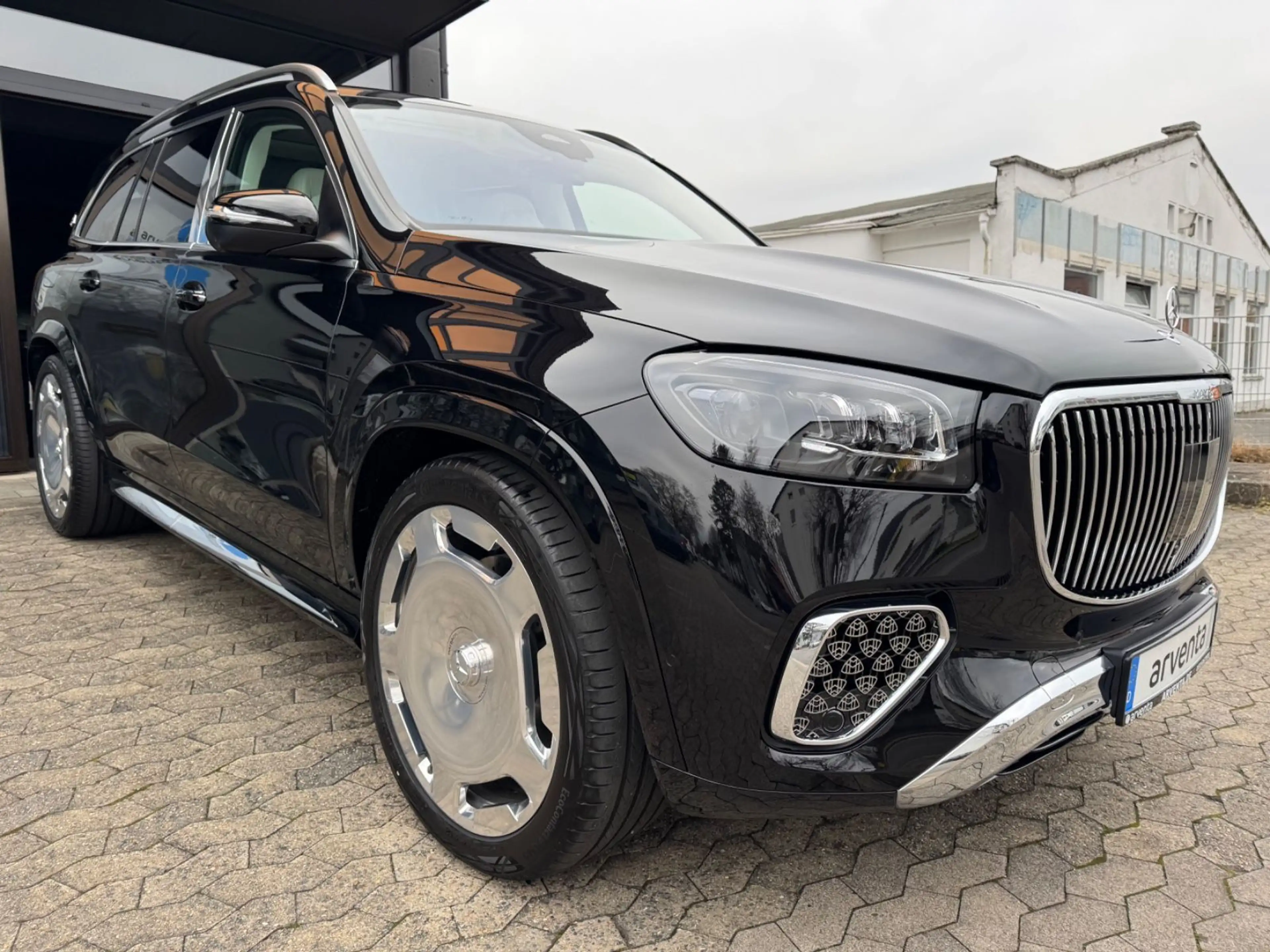 Mercedes-Benz GLS 600 MAYBACH|WEISS|PY26|E-BODY|3D-BURMESTER|KÜLFACH| — photo 3