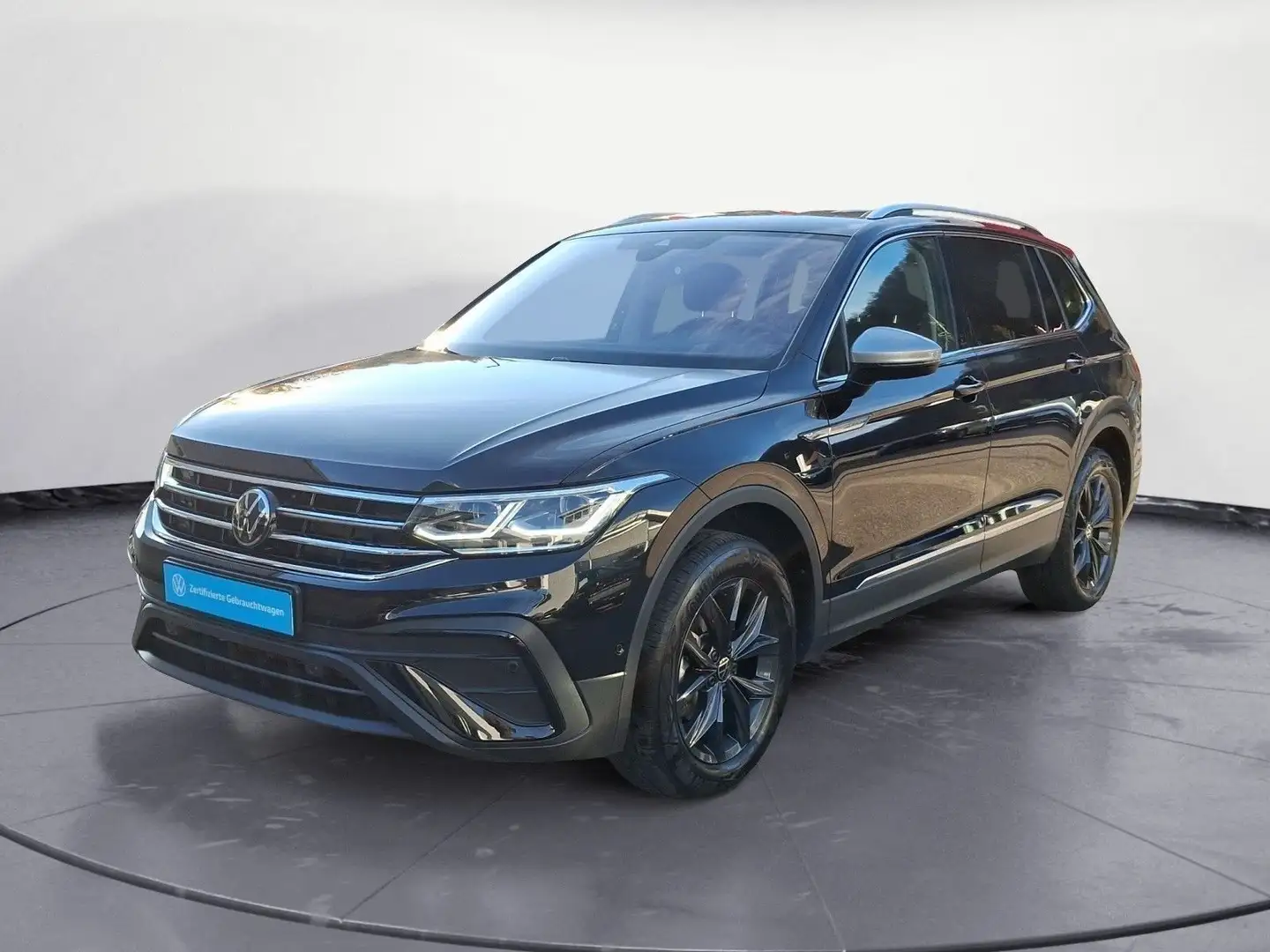 Volkswagen Tiguan Allspace Life 2,0 l TDI SCR 110 k Kamera Schwarz - 2