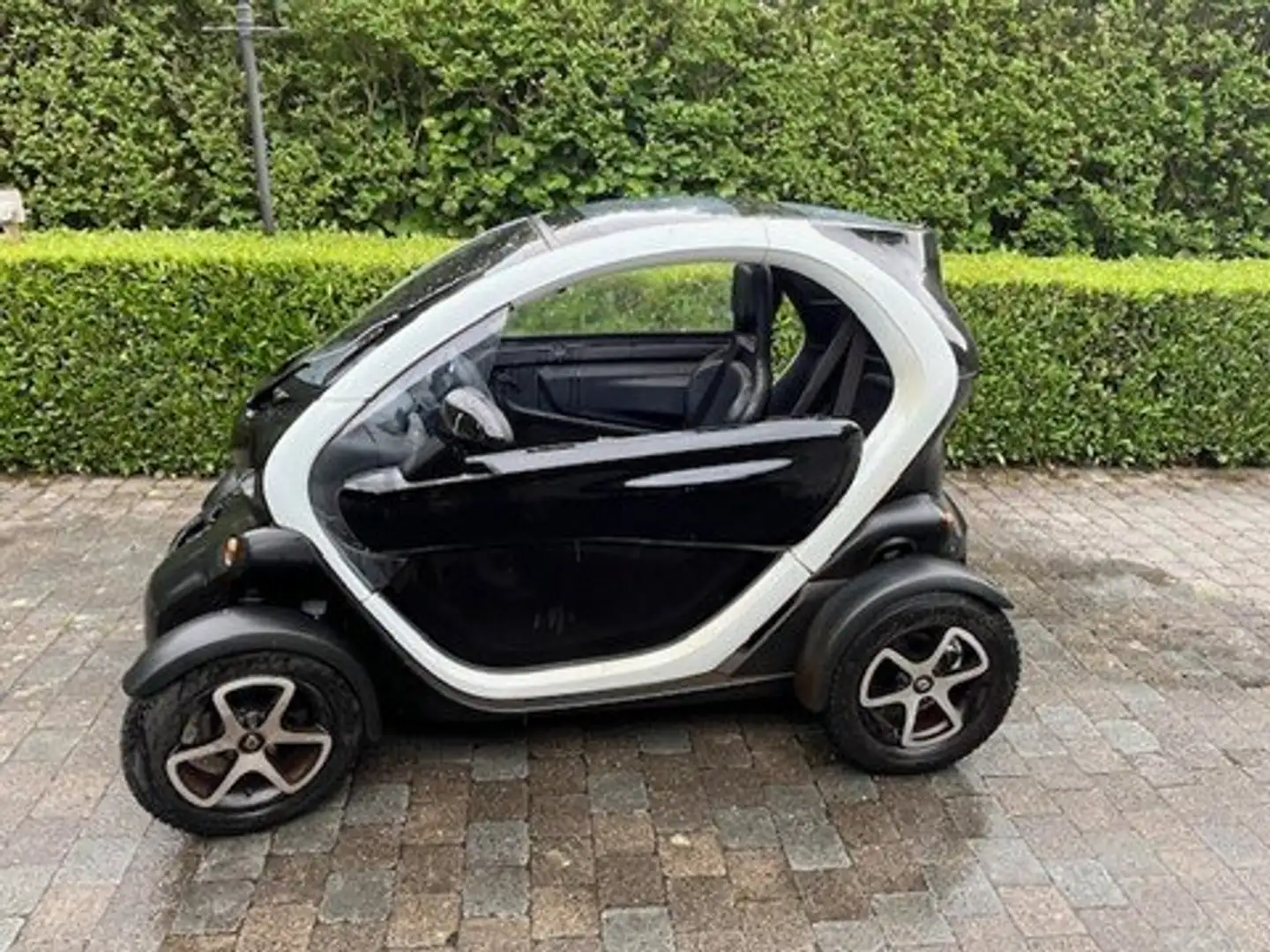 Renault Twizy Schwarz - 2