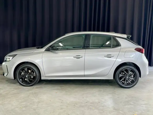 Opel Corsa view 7
