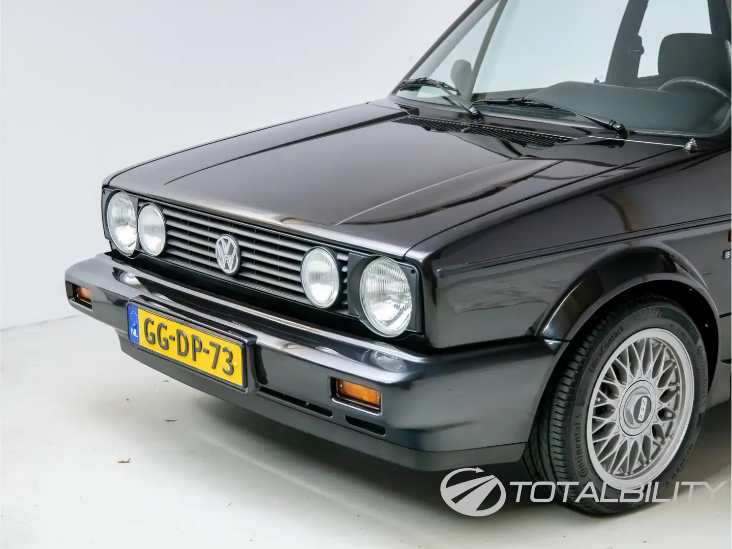 Volkswagen Golf Cabriolet 1.8 Unieke, NL- auto, BBS velgen, Prachtige staat! Zwart - 2