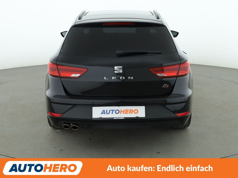 SEAT Leon 1.5 TSI ACT FR Black Matt Edition Aut.*NAVI*LED* — photo 5