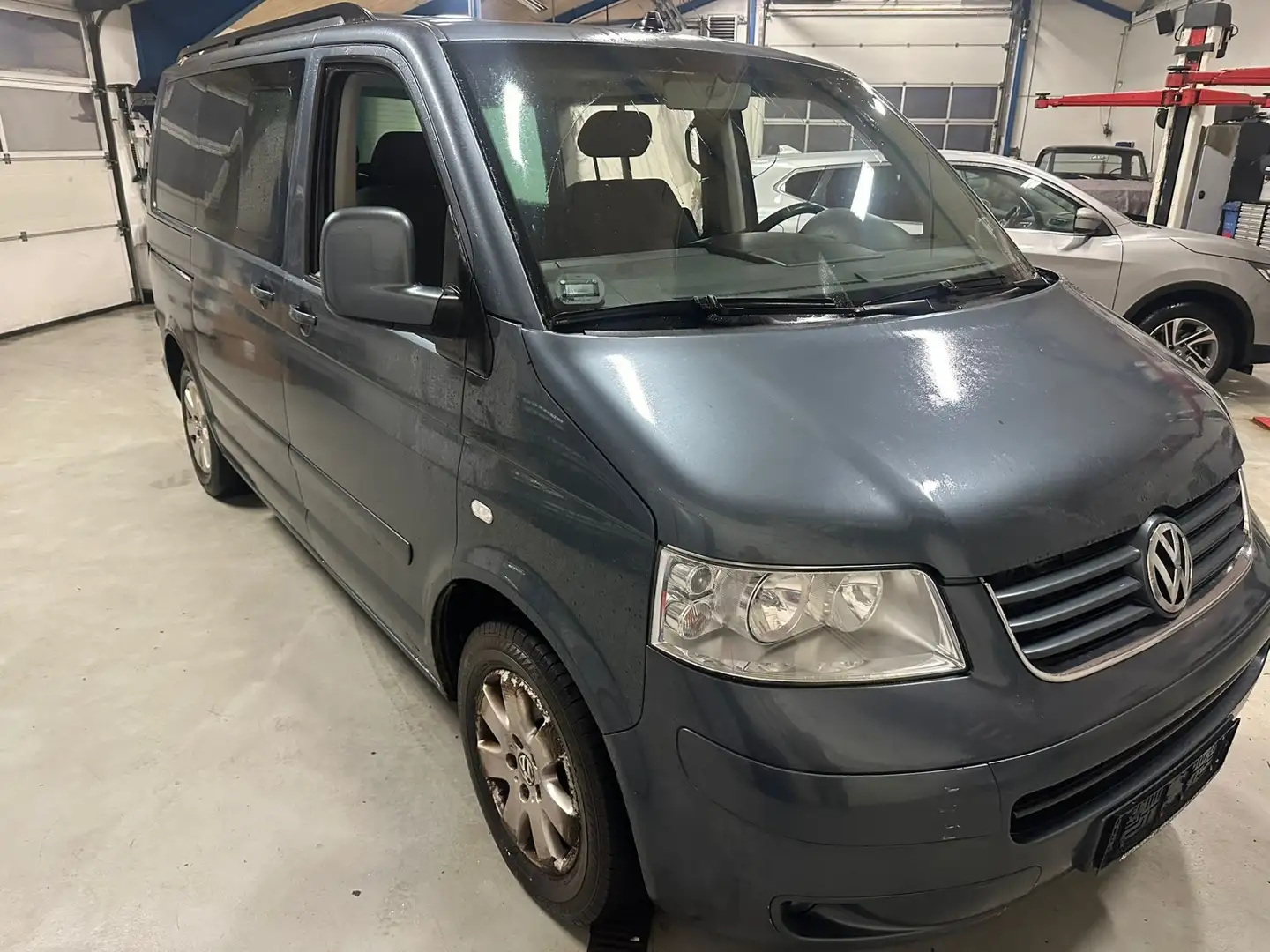 Volkswagen T5 California Multivan dänische Papiere Festpreis Gri - 1