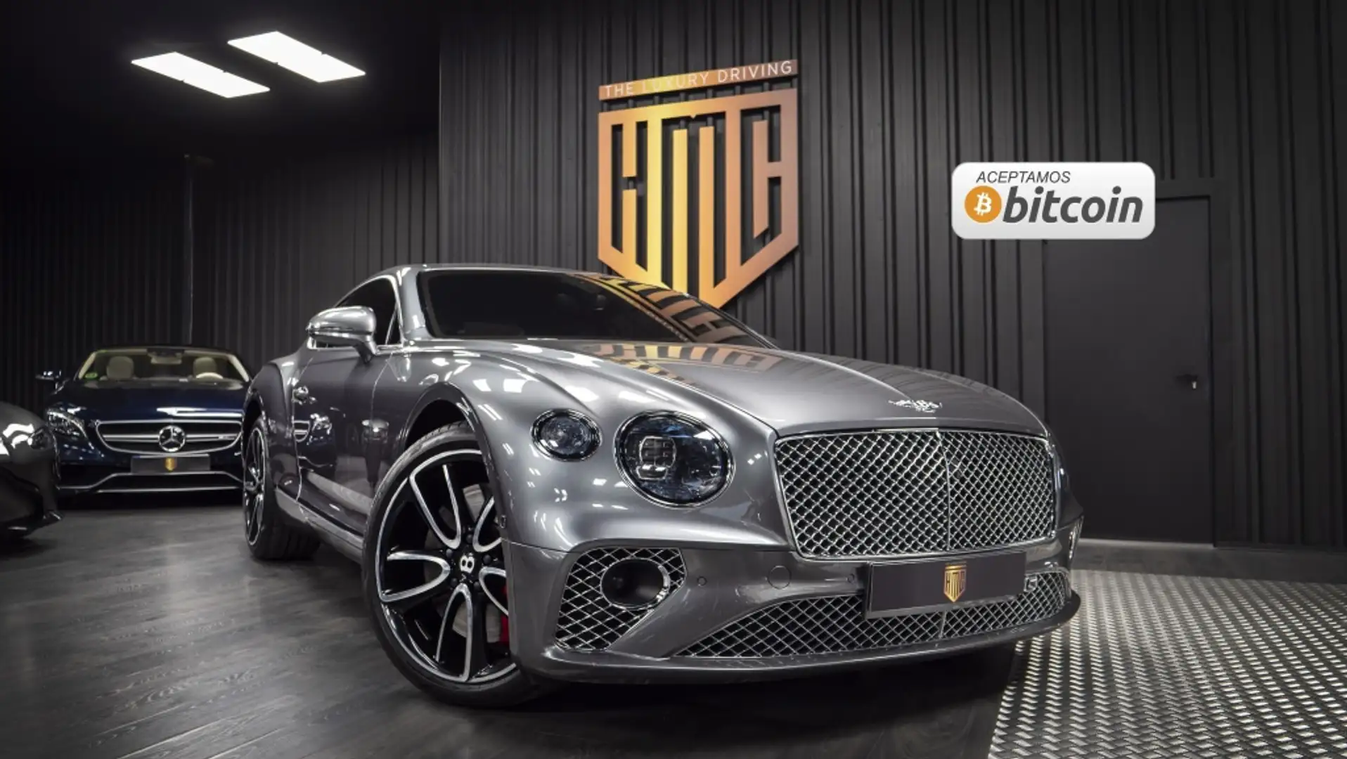Bentley Continental GT V8 Šedá - 1