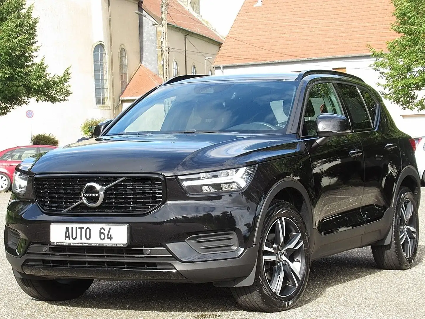 Volvo XC40 XC40 D3 150CV Geartronic 8 R-Design 12/2019 Negro - 1