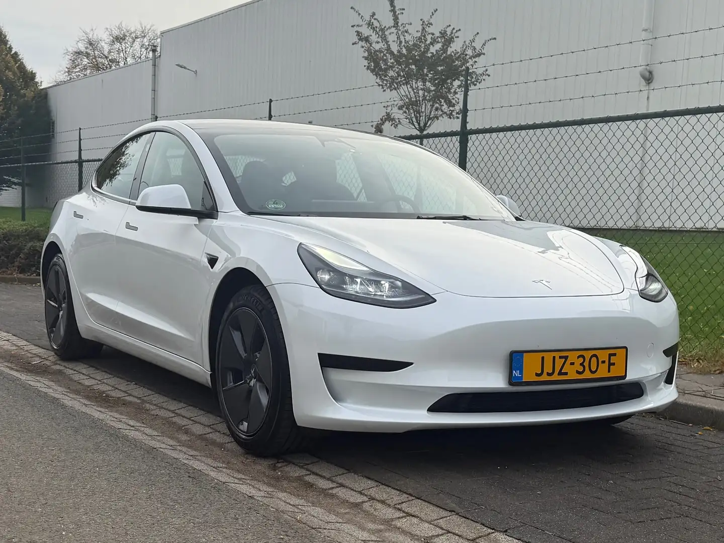 Tesla Model 3 Standard RWD Plus 60 kWh Wit - 2