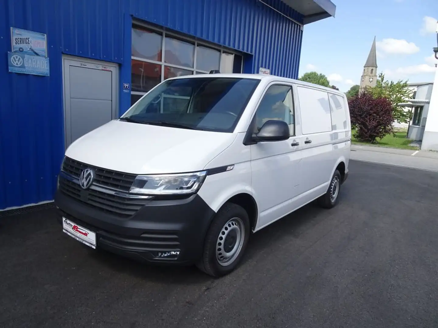 Volkswagen T6.1 Transporter 2,0 TDI DSG 2x Schiebetür / 3,2t Weiß - 1