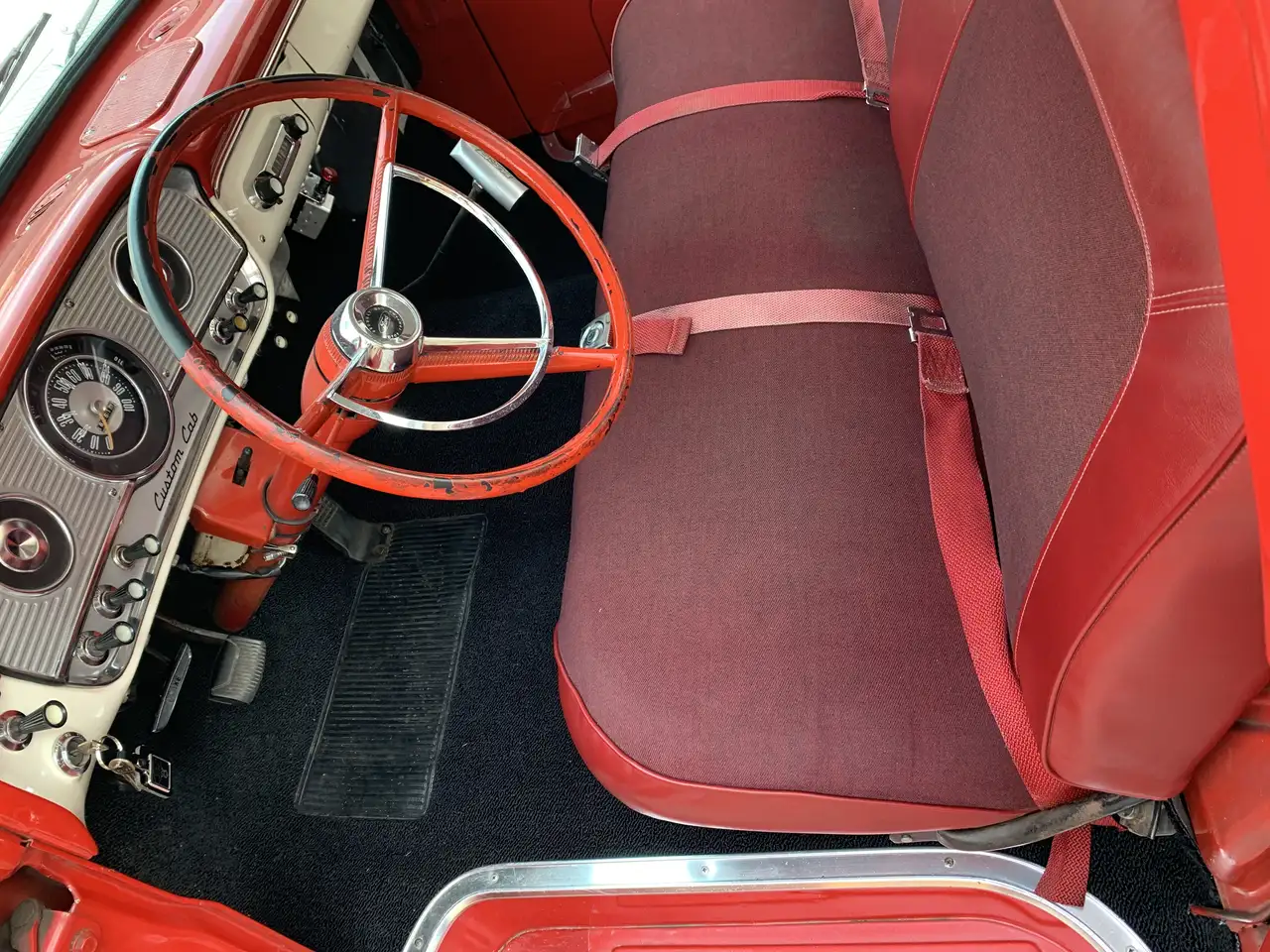 Ford F 100