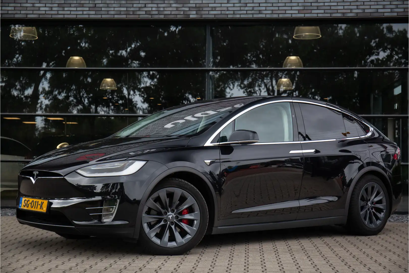 Tesla Model X P100D AUTOPILOT Zwart - 2