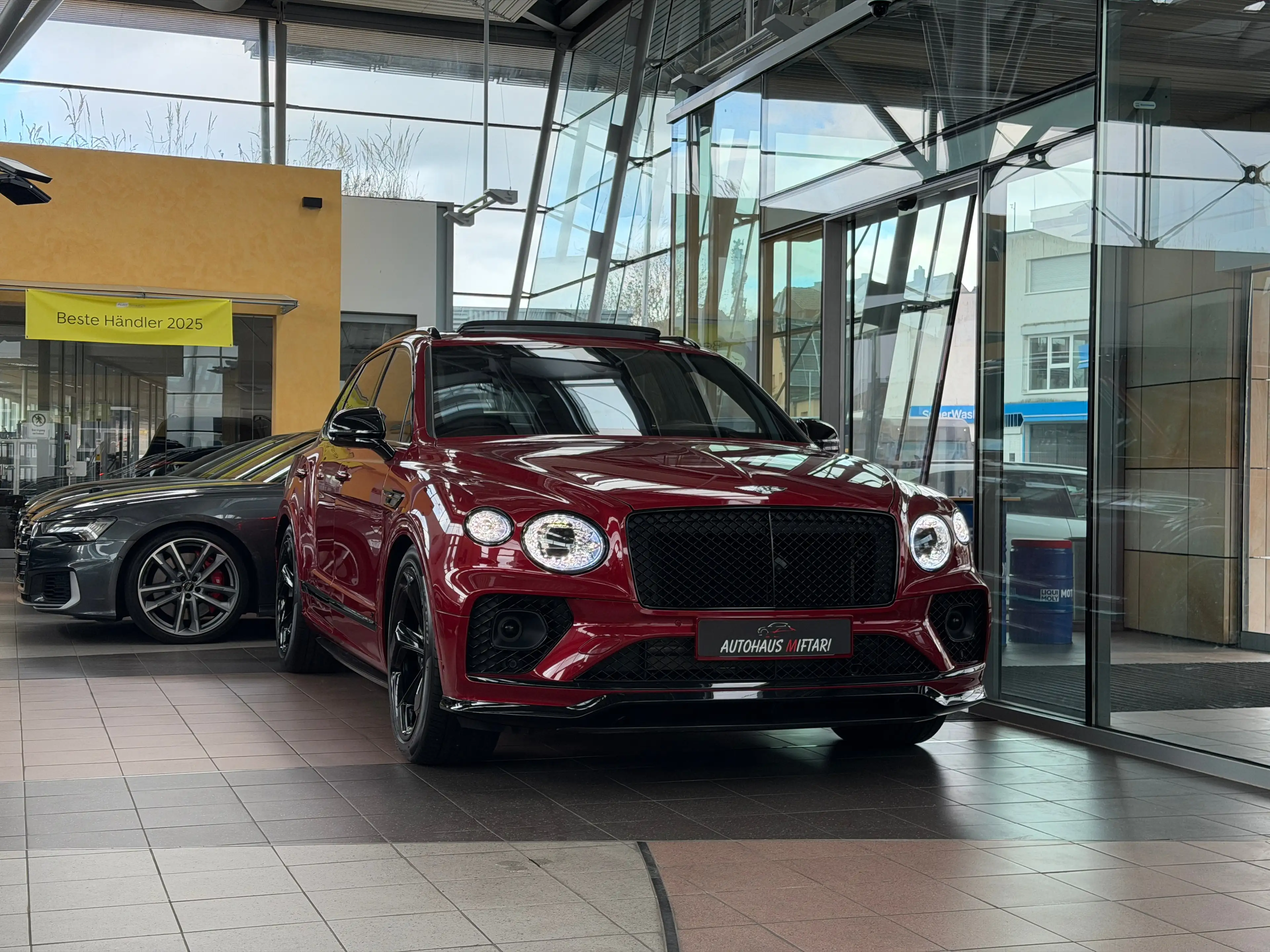 Bentley Bentayga S V8 NAIM Mulliner Carbon 22" All Terrain Touring — photo 6