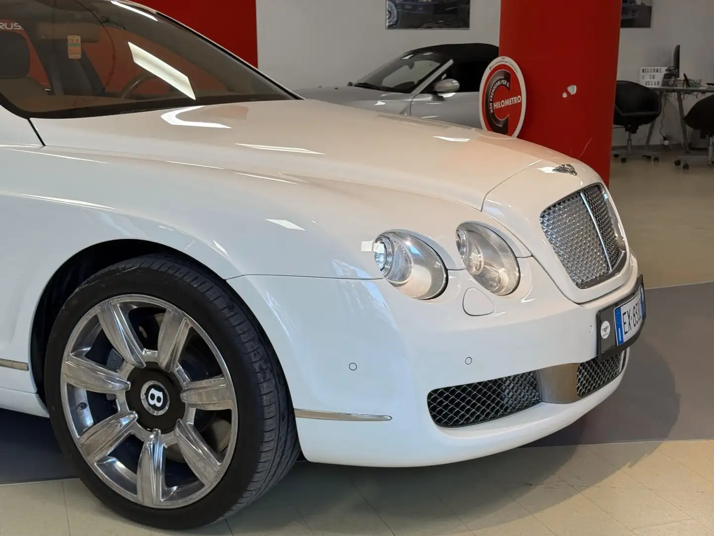 Bentley Continental Flying Spur Blanc - 2