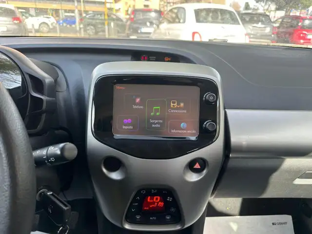Citroen C1 view 9