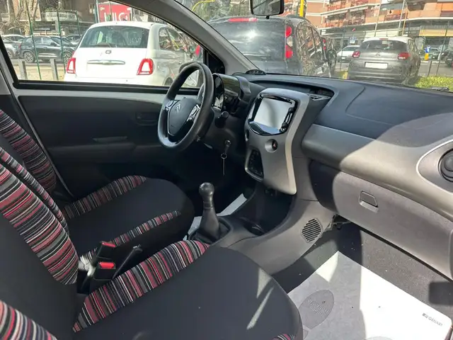 Citroen C1 view 8