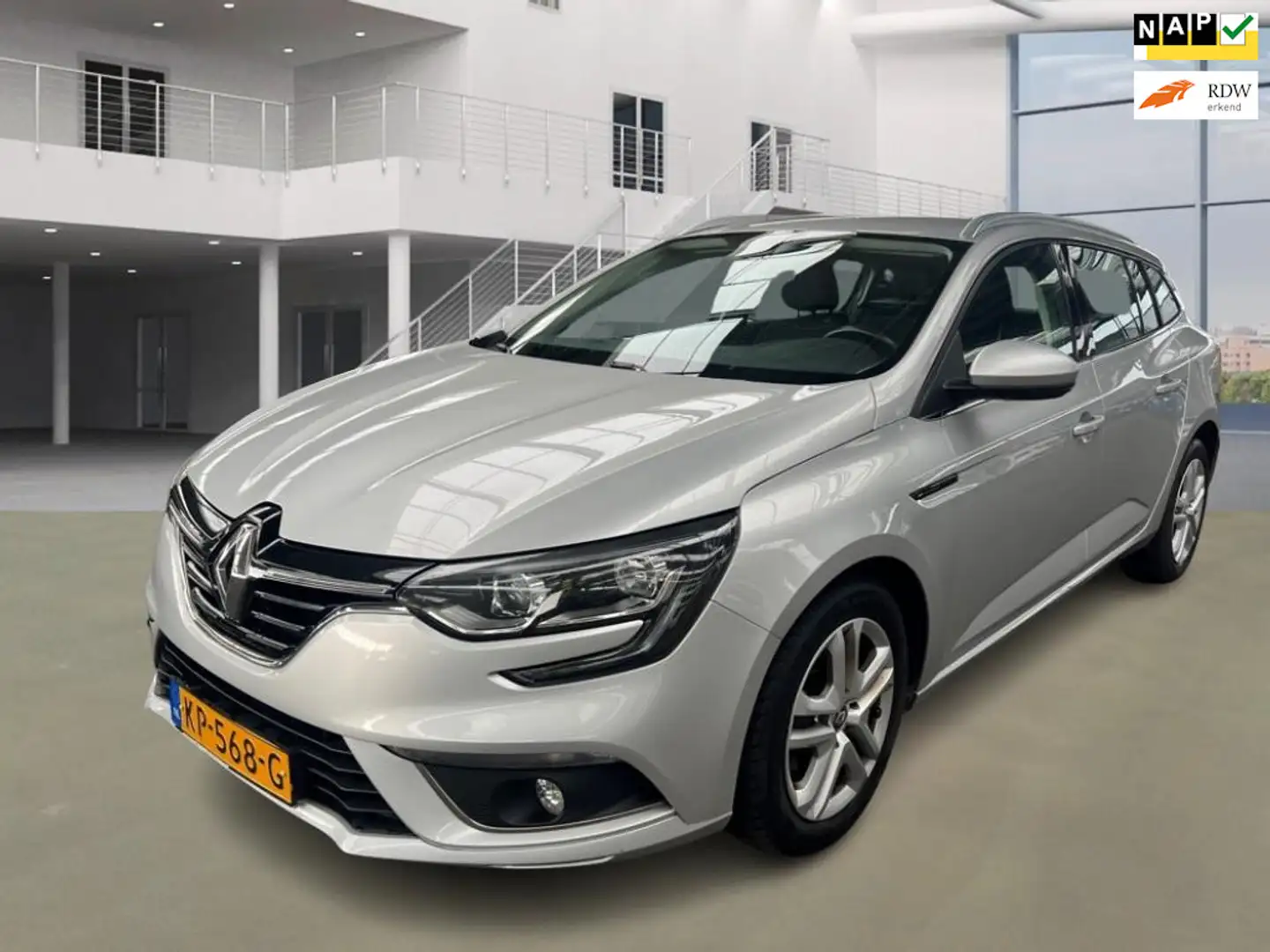 Renault Megane Estate 1.2 TCe Zen // NL. PRIJS 7999 Grijs - 1