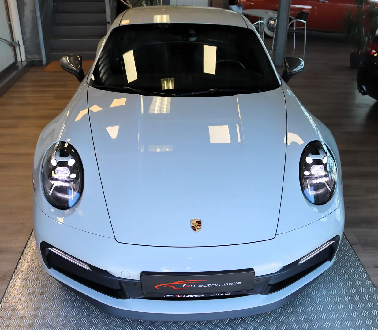Porsche 992 911 Carrera T Grau - 2