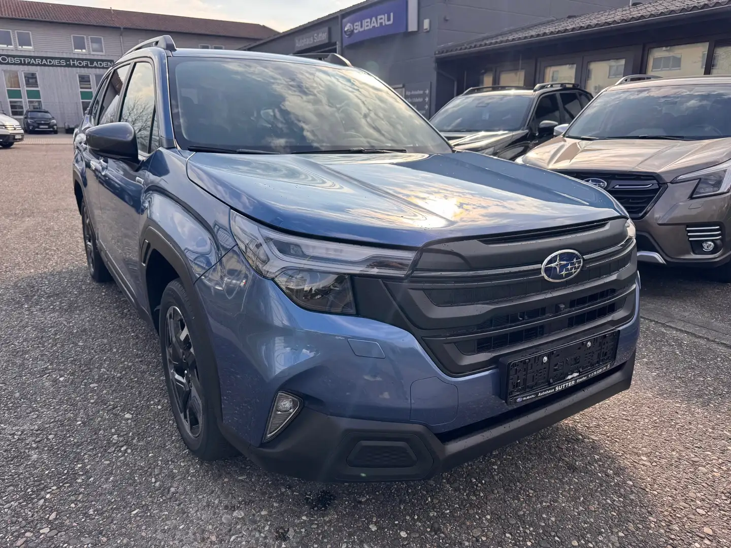Subaru Forester 2.0ie Lineartronic Exclusive Azul - 2