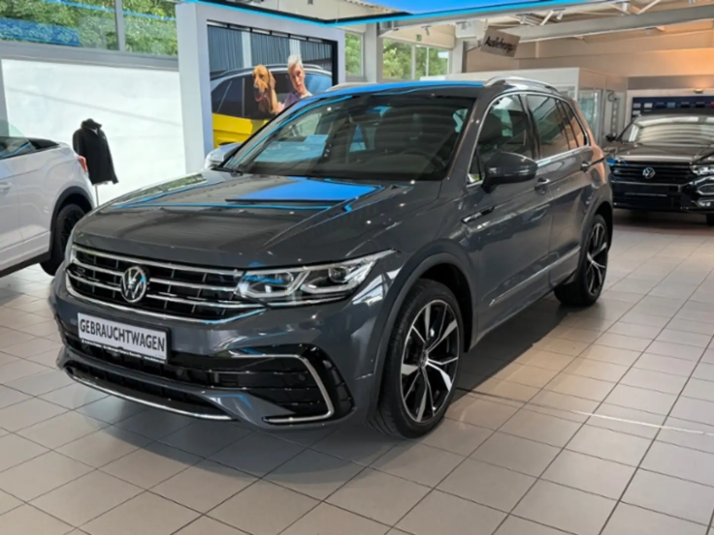 Volkswagen Tiguan 2.0 TDI DSG R-Line 4Motion AHK IQ LED APP Gris - 2