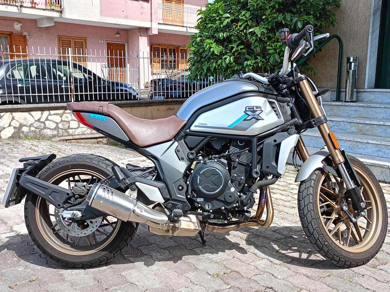 CFMOTO 700 CL-X HERITAGE