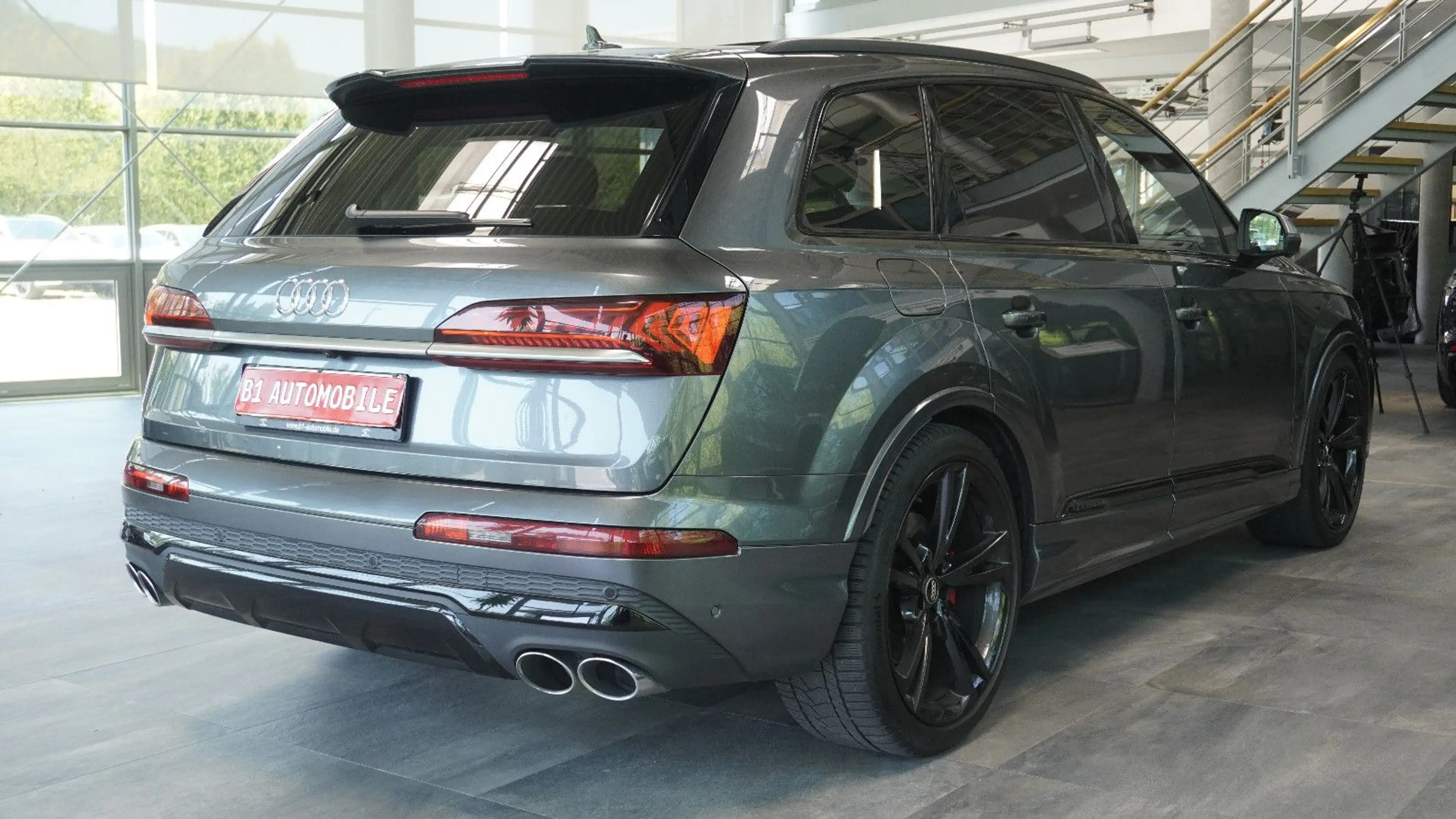 Audi SQ7 4.0 TDI quattro*RS-SEATS*PANO*STHZ*LUFT*22LM — photo 5