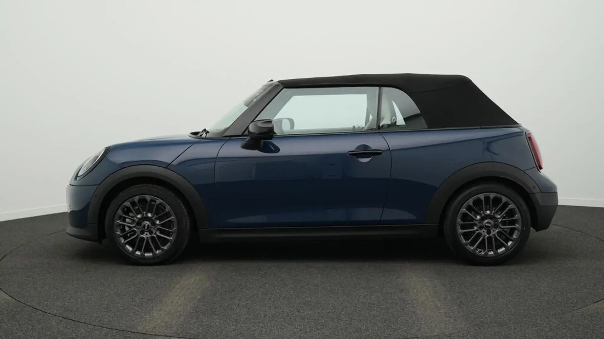MINI Cooper C Cabrio Favoured Trim Blau - 2