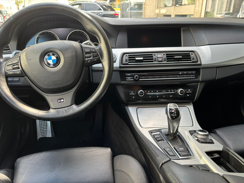 BMW 550 5 Touring M550 d xDrive — photo 9